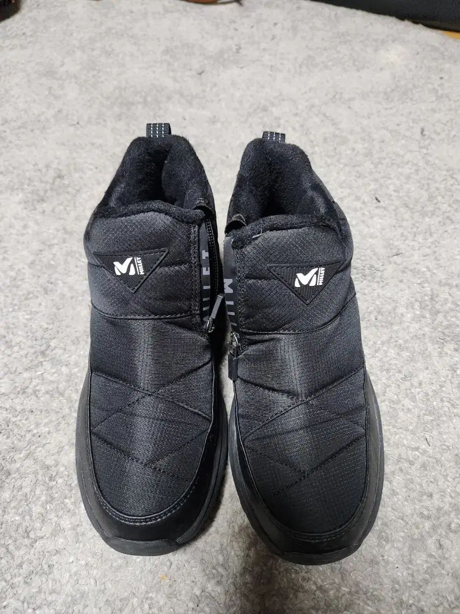 MILLET アルパカダウン 防寒ブーツ ブラック-235