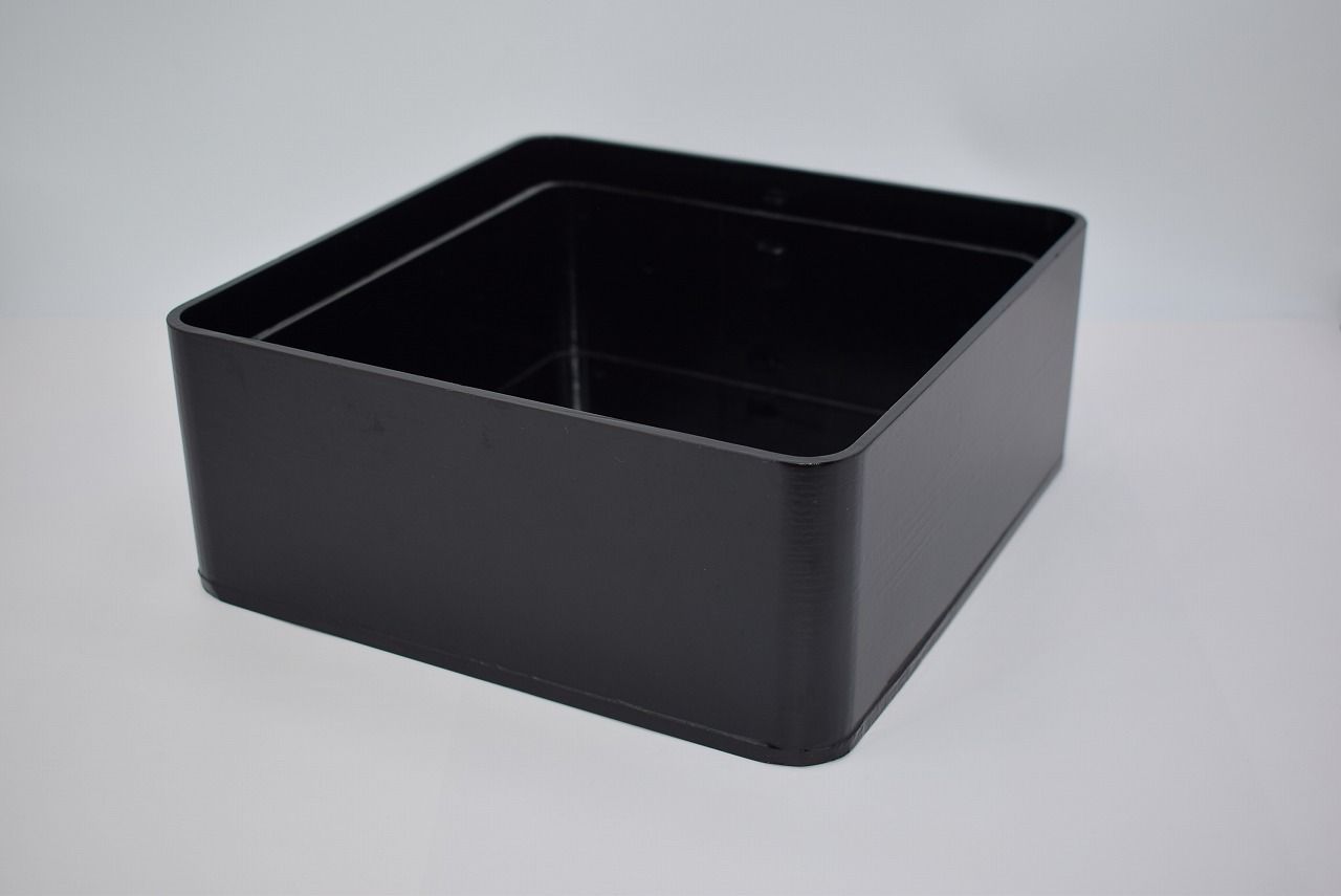 神折敷　黒塗　炭取　 茶道 茶道具 炭道具 炭斗 炭取り 一閑 神折敷 松唐草 淡々斎好写し 中村湖彩