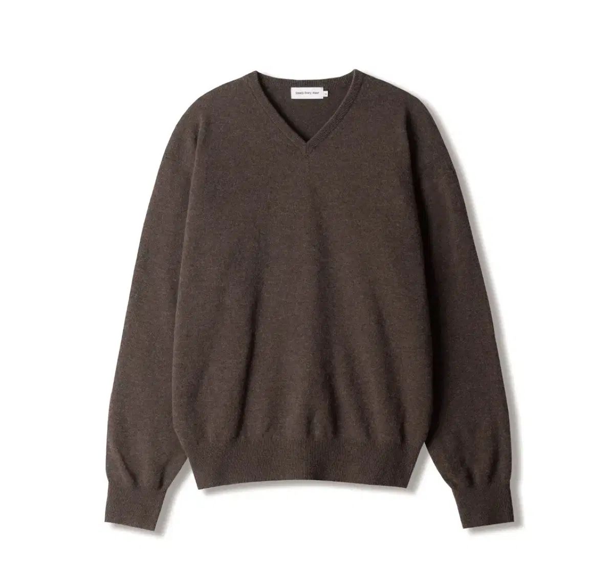 3 Steady Every Wear | スタンダード ウール Vネック ニット ブラウン