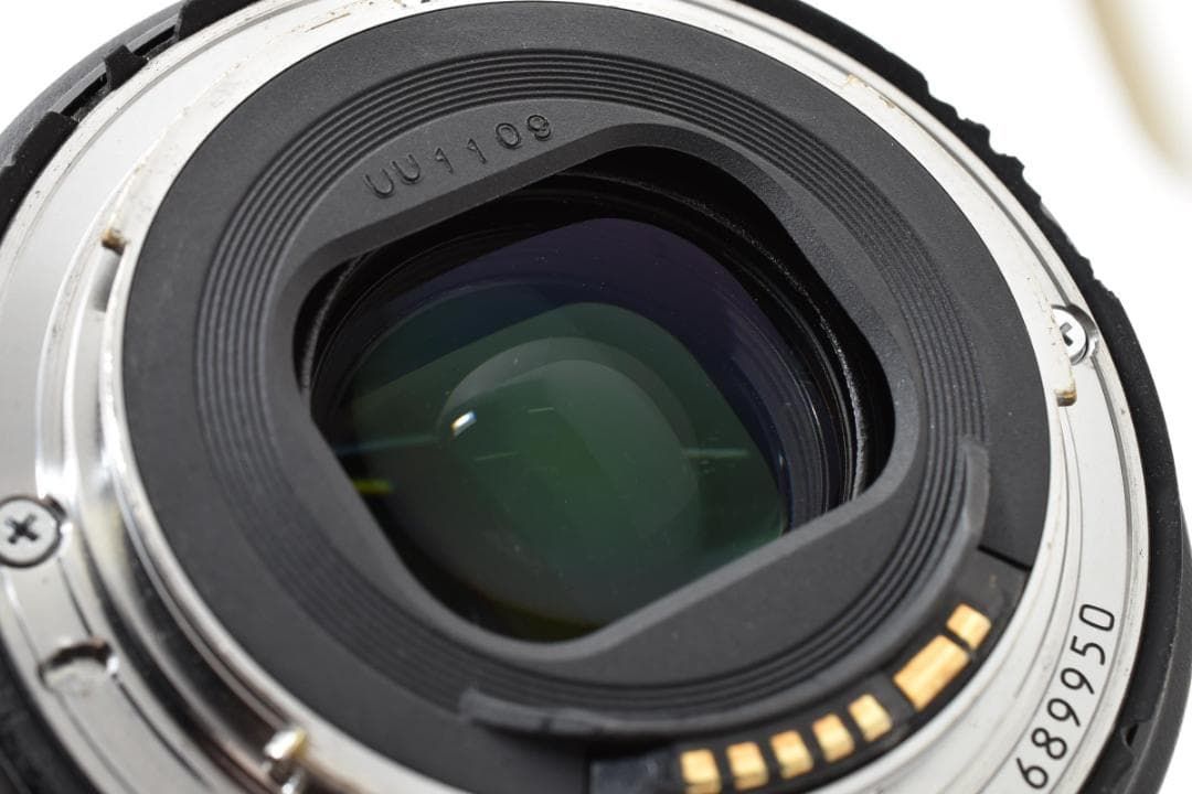  大 キヤノン EF 24-105 mm f 4 L IS USM 1579 レンズ(ズーム) カメラ