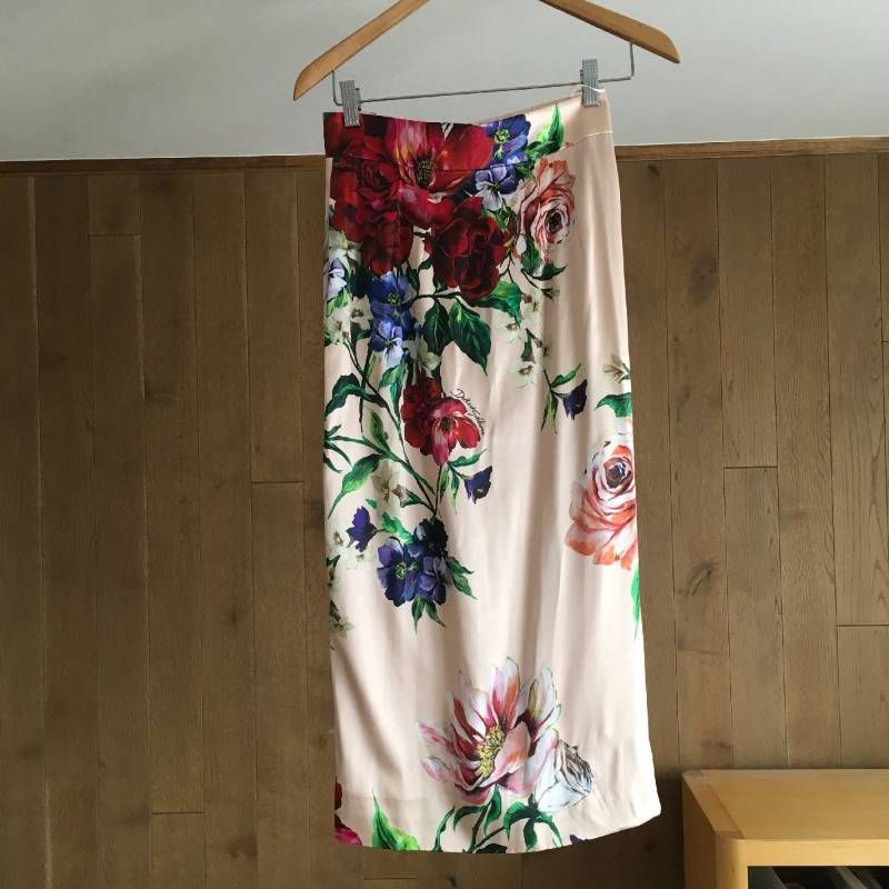 新品 DOLCE & GABBANA ドルチェ＆ガッバーナ フローラルプリント