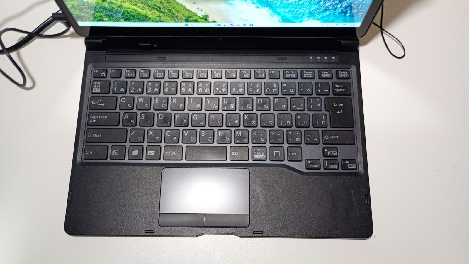 管50701-51 WIN 11 25 H 2 富士通 タブレットＰＣ Q 738|SB CPU I 5-8350 U SSD 128 GB メモリー 8 バッテリー劣化大３０秒