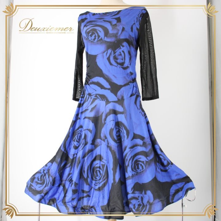 社交ダンス 衣装 スタンダード ドレス ワンピース レッスンウェア パーティ衣装 ブルー系 ブラック系 ICHIOKU イチオク 青 黒 花柄 薔薇 大人用 レディース フィット感 おしゃれ エレガント 華やか 丈約97 cm フォーマル