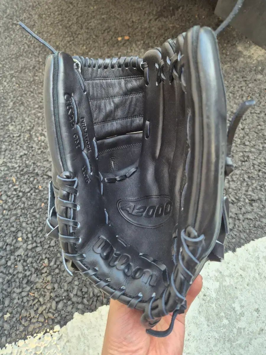 ウィルソン a 2000 カーショー 投手用グローブ