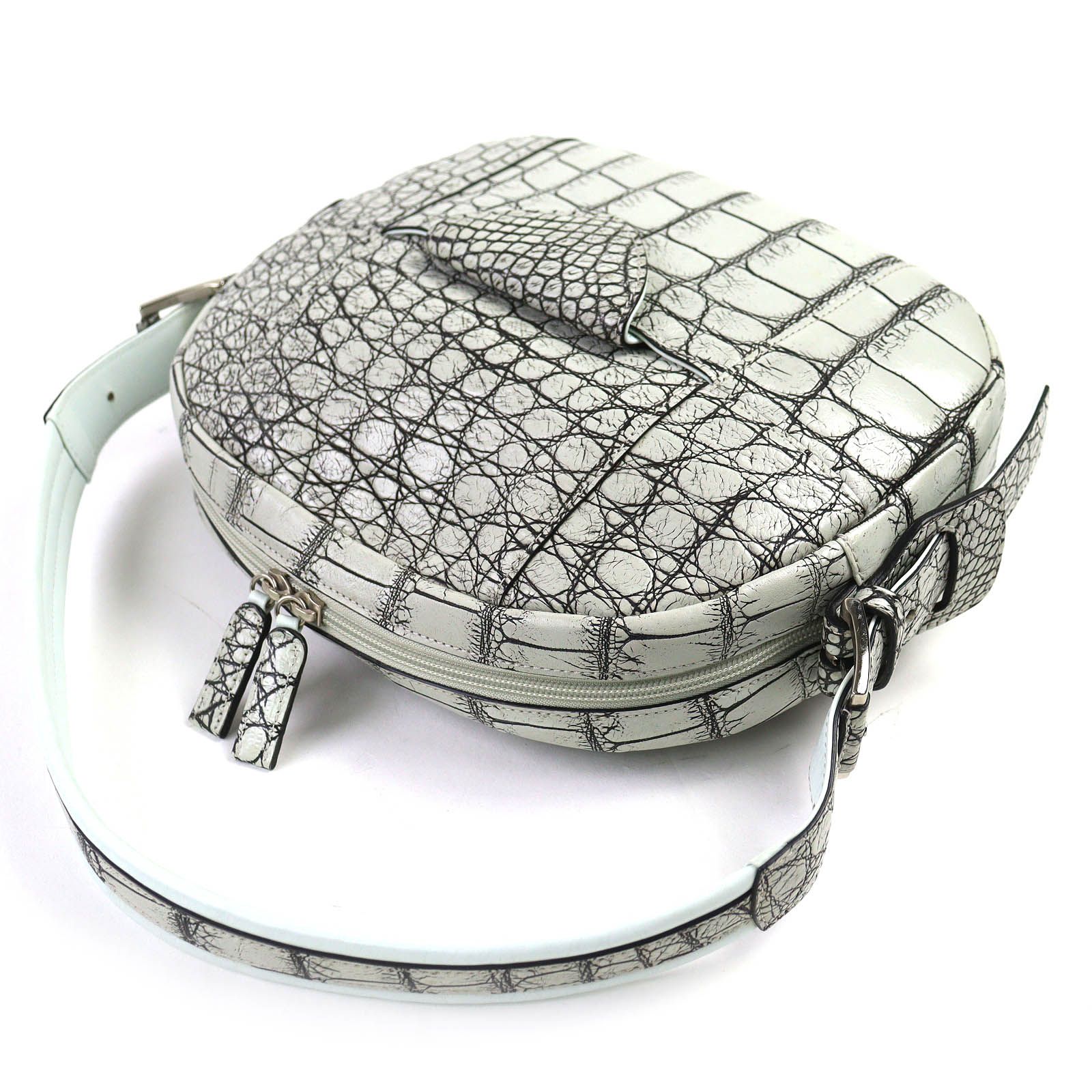 極美品△votre beaute ヴォートル ボーテ JRAタグ付き 目地クロコ