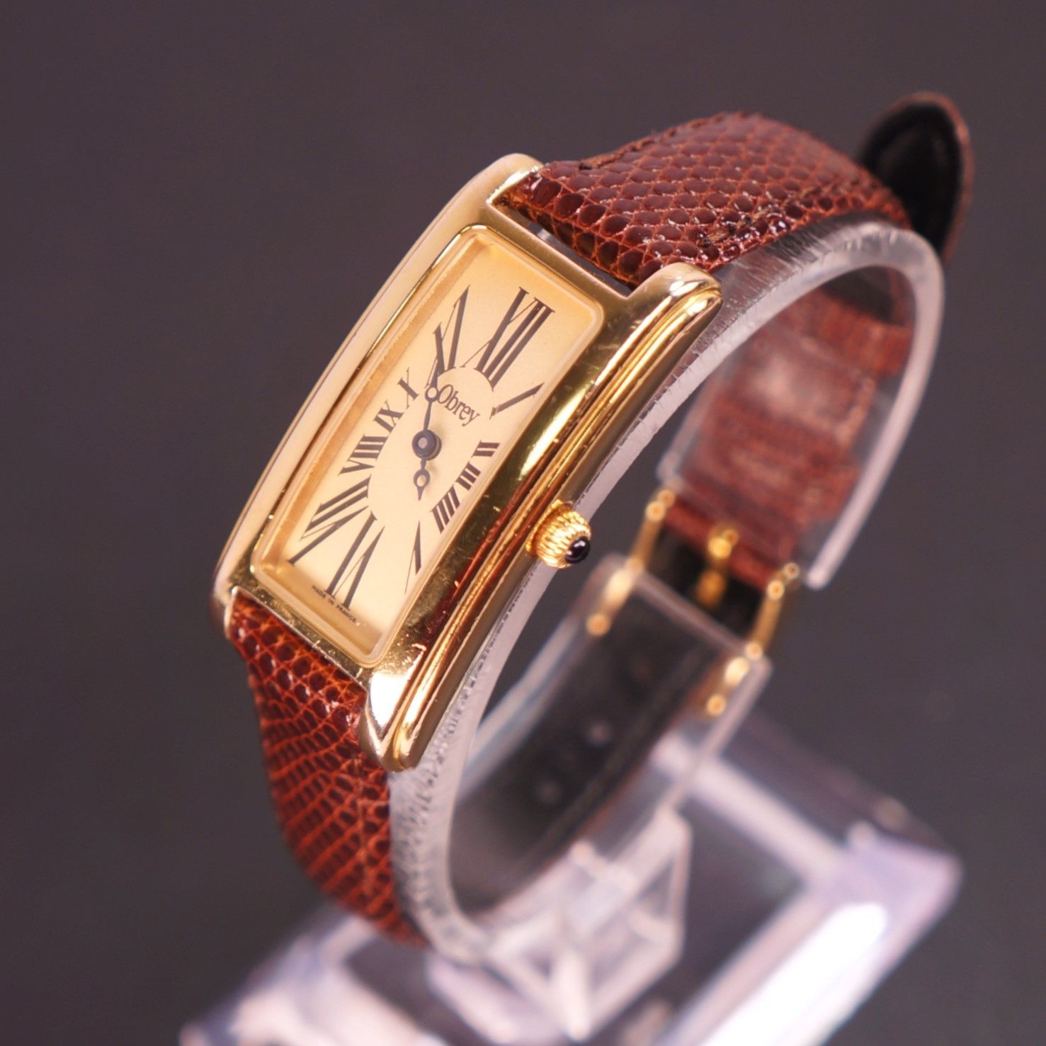 【新品電池】Obrey オブレイレディース タンク時計 レザー ベルト ゴールド 2026年最新】obrey 時計の人気アイテム - メルカリ