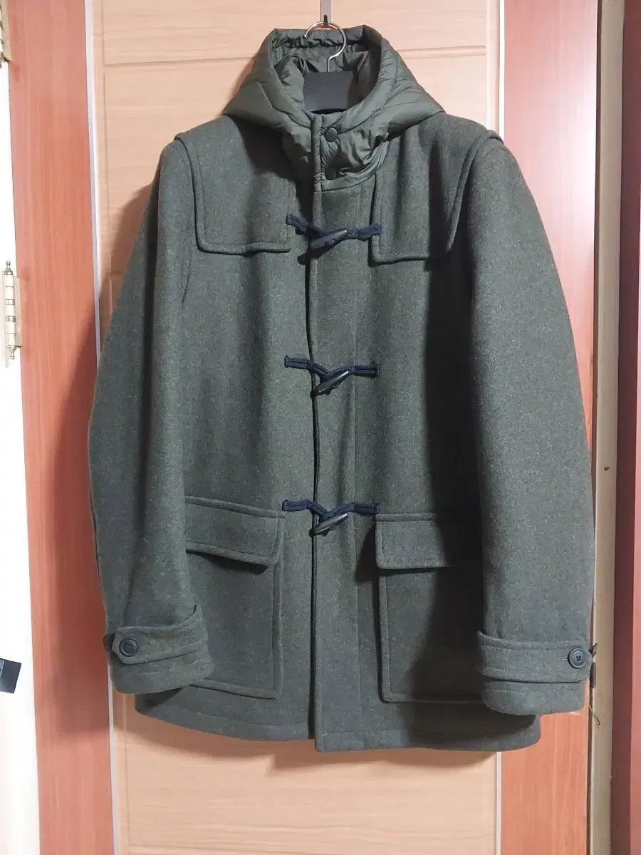 トミーヒルフィガー ダッフル コート 105