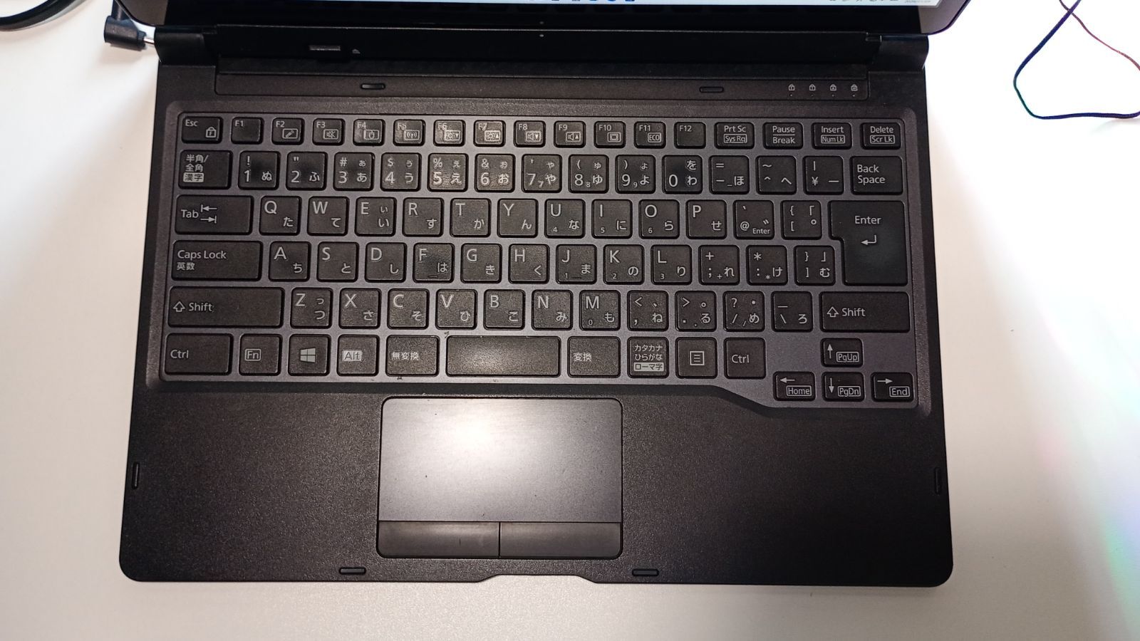 管50701-45 WIN 11 25 H 2 富士通 タブレットＰＣ Q 738|SB CPU I 5-8350 U SSD 128 GB メモリー 8 キーボード上部割れあり