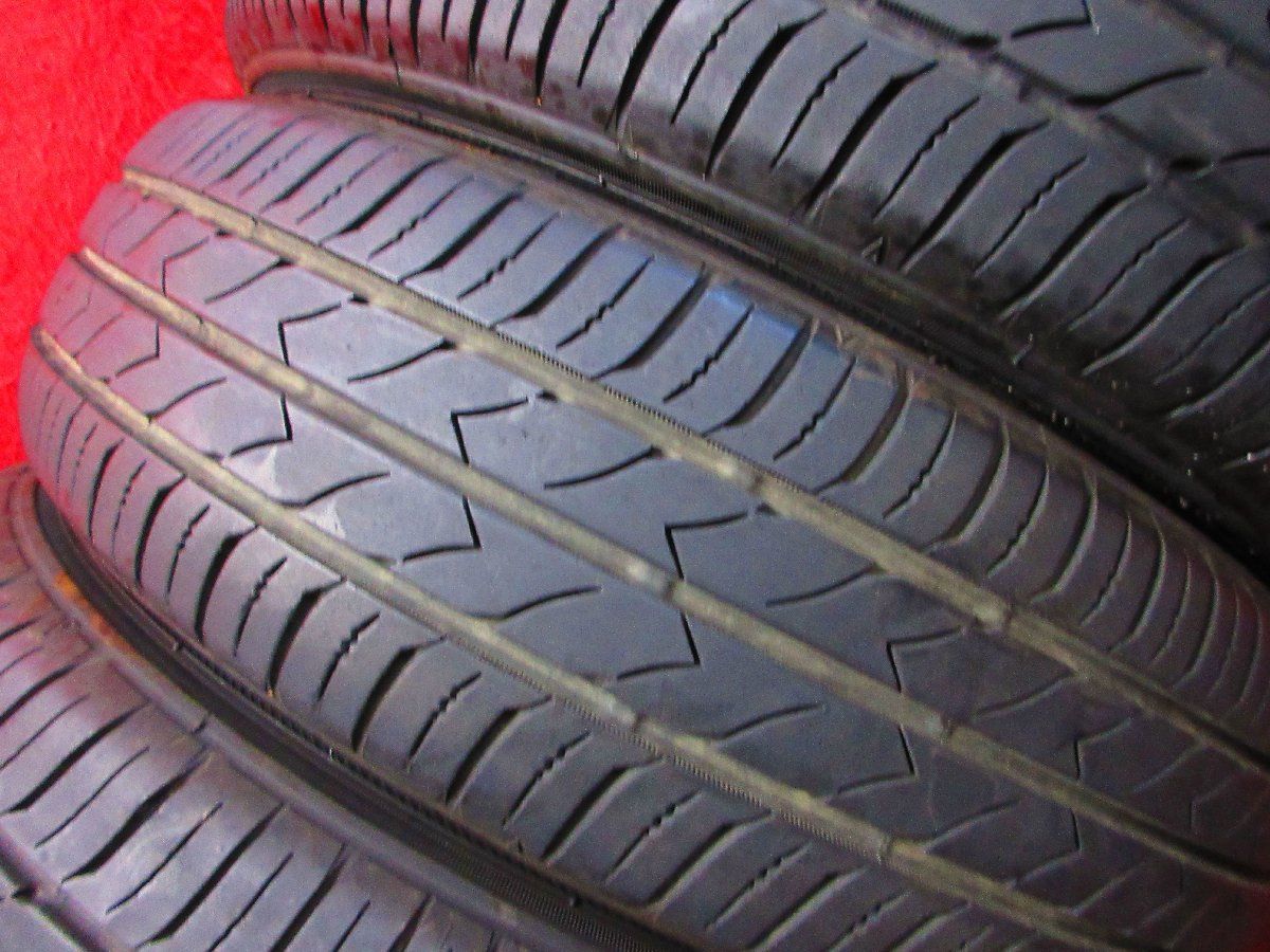 溝アリ タイヤ
