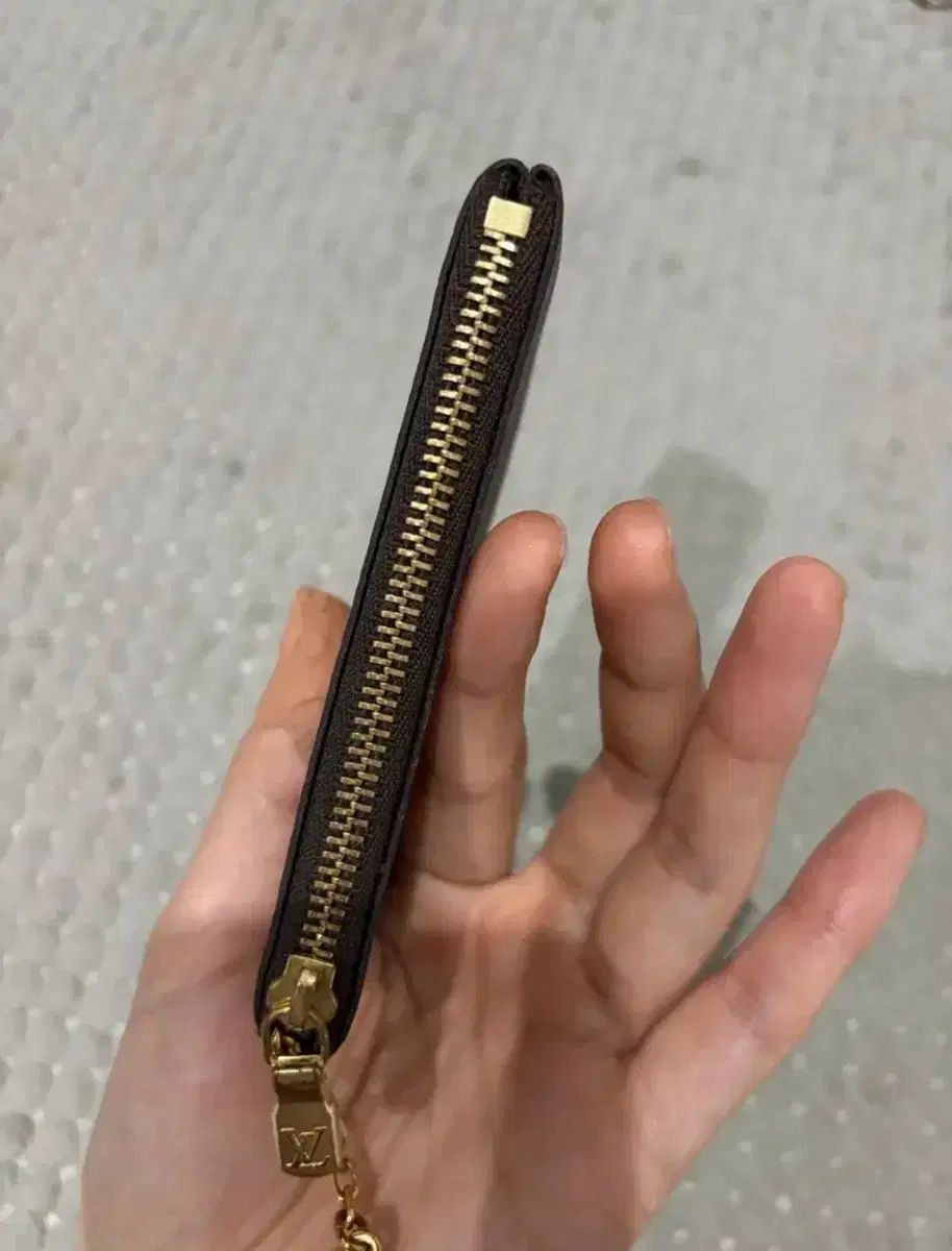 ルイヴィトン キーポーチ