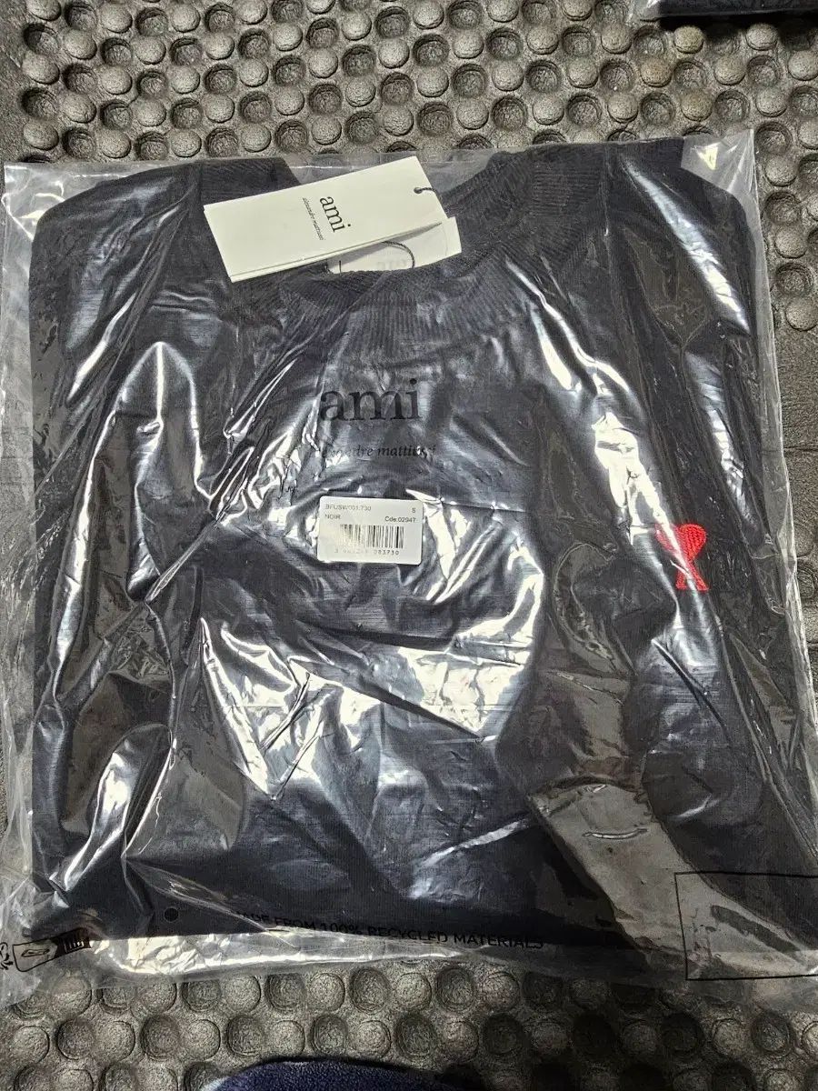 アミ スモール ハート ブラック スウェット s