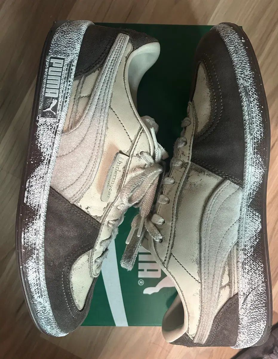 スノウ フラット