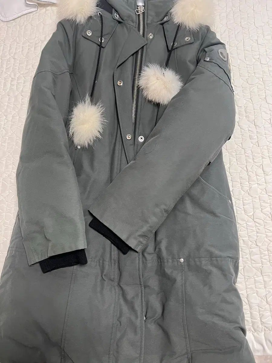 MOOSE KNUCKLES ムースナックルズ レディース ダウン L カーキ