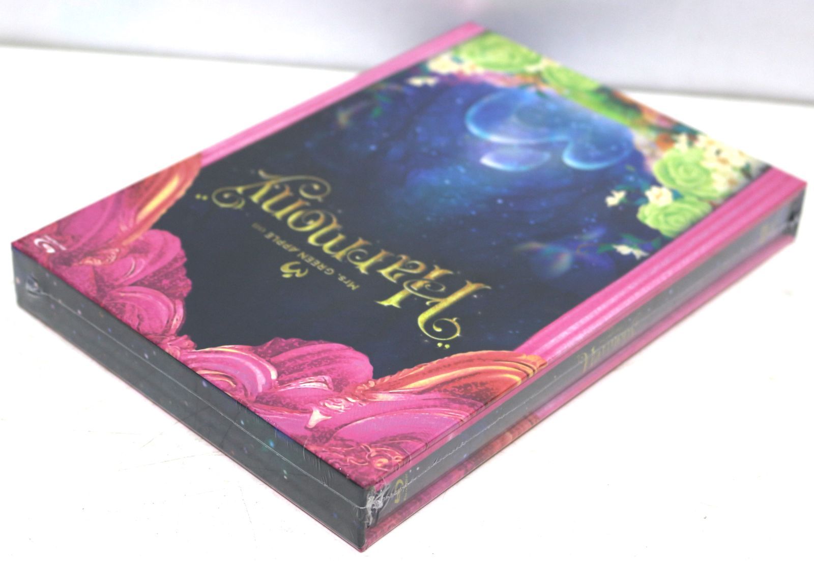 Mrs. GREEN APPLE Mrs. GREEN APPLE on “Harmony” Blu-ray - メルカリ