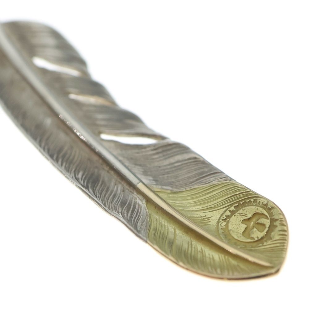 goro's (ゴローズ) 【現行】先金特大フェザー 右向き ペンダントトップ