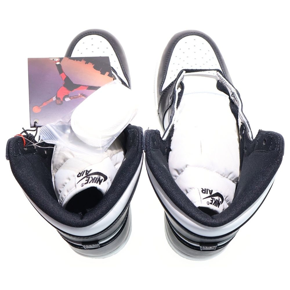 ハイカットスニーカー