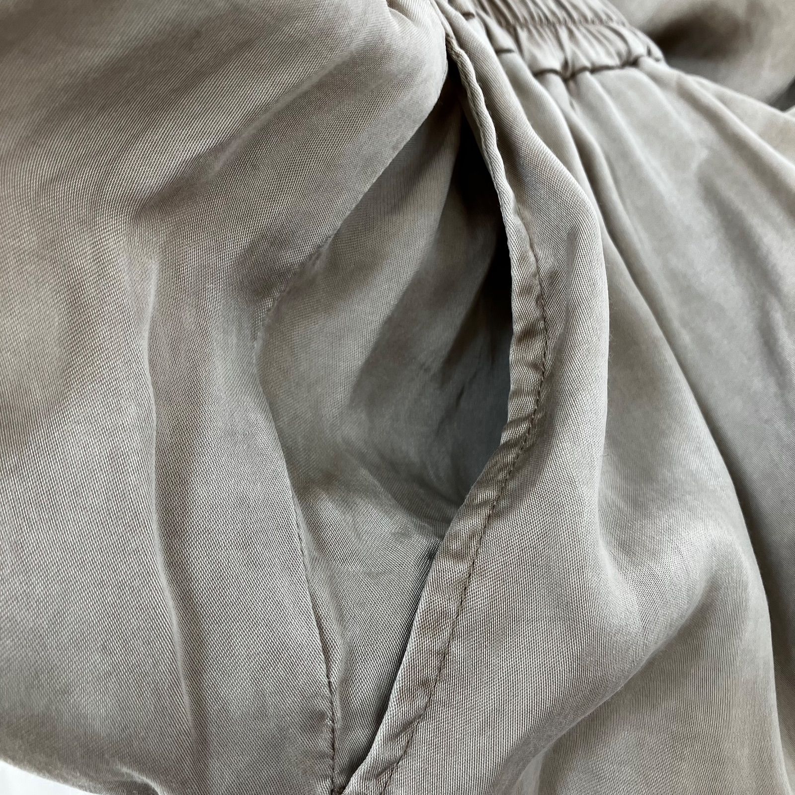 ピグメントキュプラカーゴパンツ