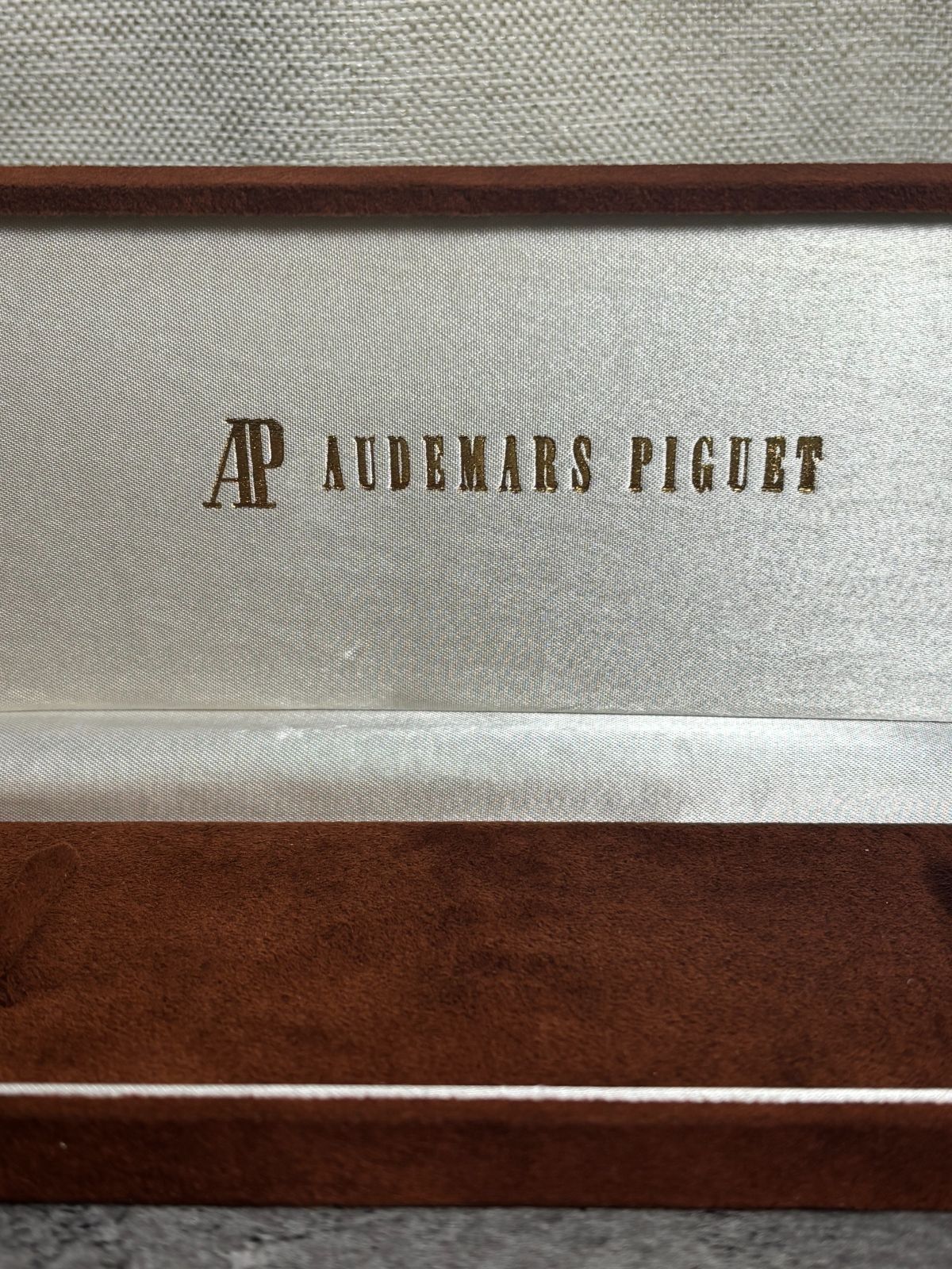 オーデマピゲ AUDEMARS PIGUET スエードケース
