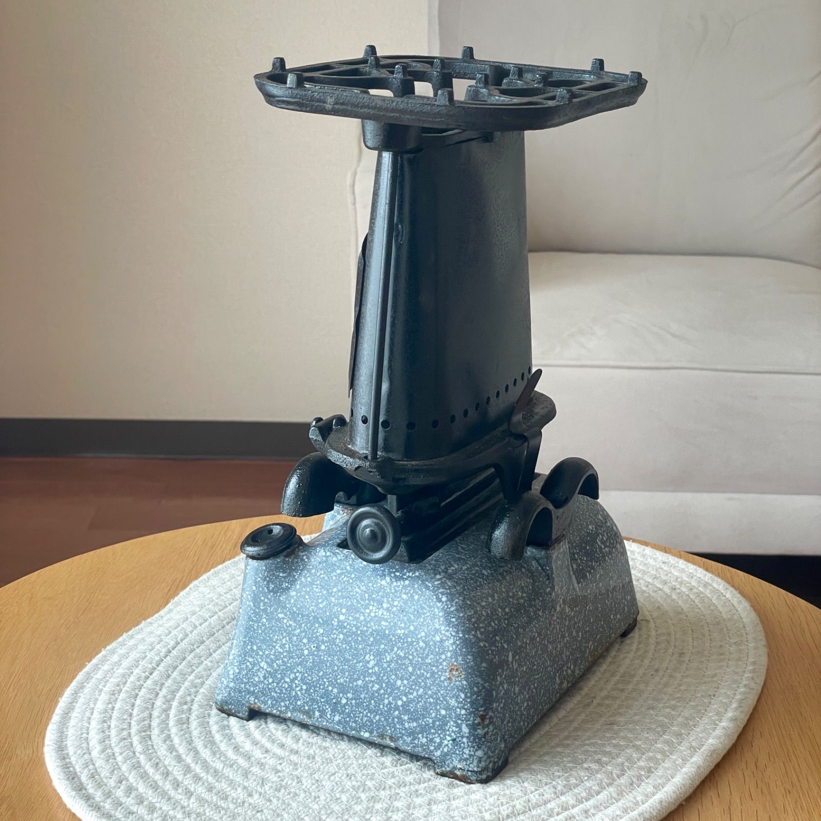 BEATRICE No.33 アイロンストーブ クッカー シングルバーナー 現品限り】BEATRICE No.33 アイロンストーブ クッカー シングル