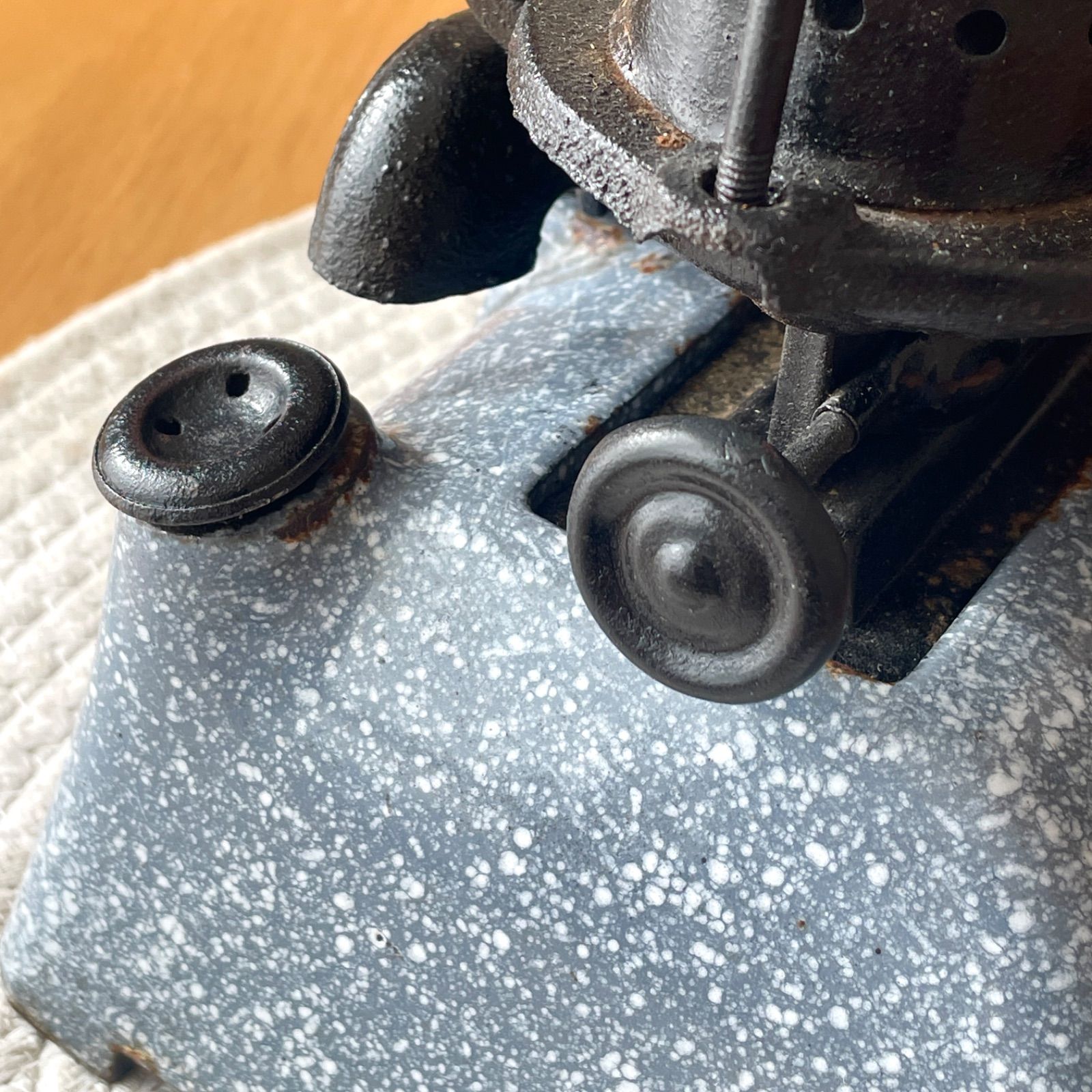 BEATRICE No.33 アイロンストーブ クッカー シングルバーナー 現品限り】BEATRICE No.33 アイロンストーブ クッカー シングル