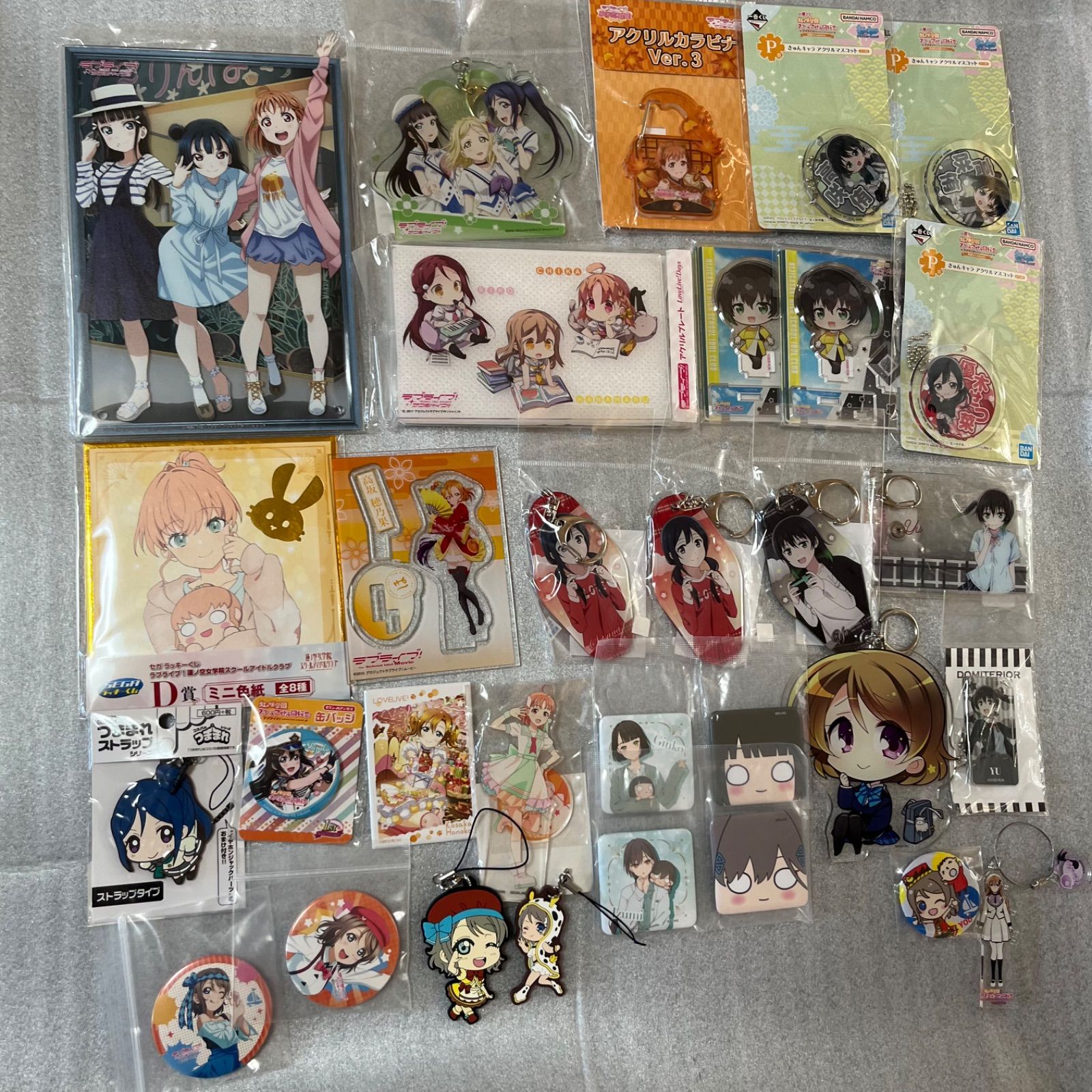 ラブライブ まとめ売り アクリルスタンド キーホルダー 缶バッジ