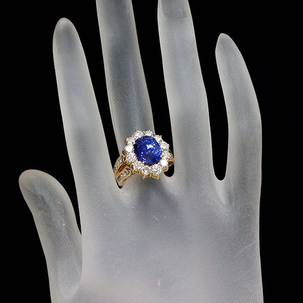 Scarlet サファイア×ダイヤモンド　取り巻き　K18WG　オーバル K18YG オーバル サファイア ダイヤモンド リング 6.61ct - メルカリ