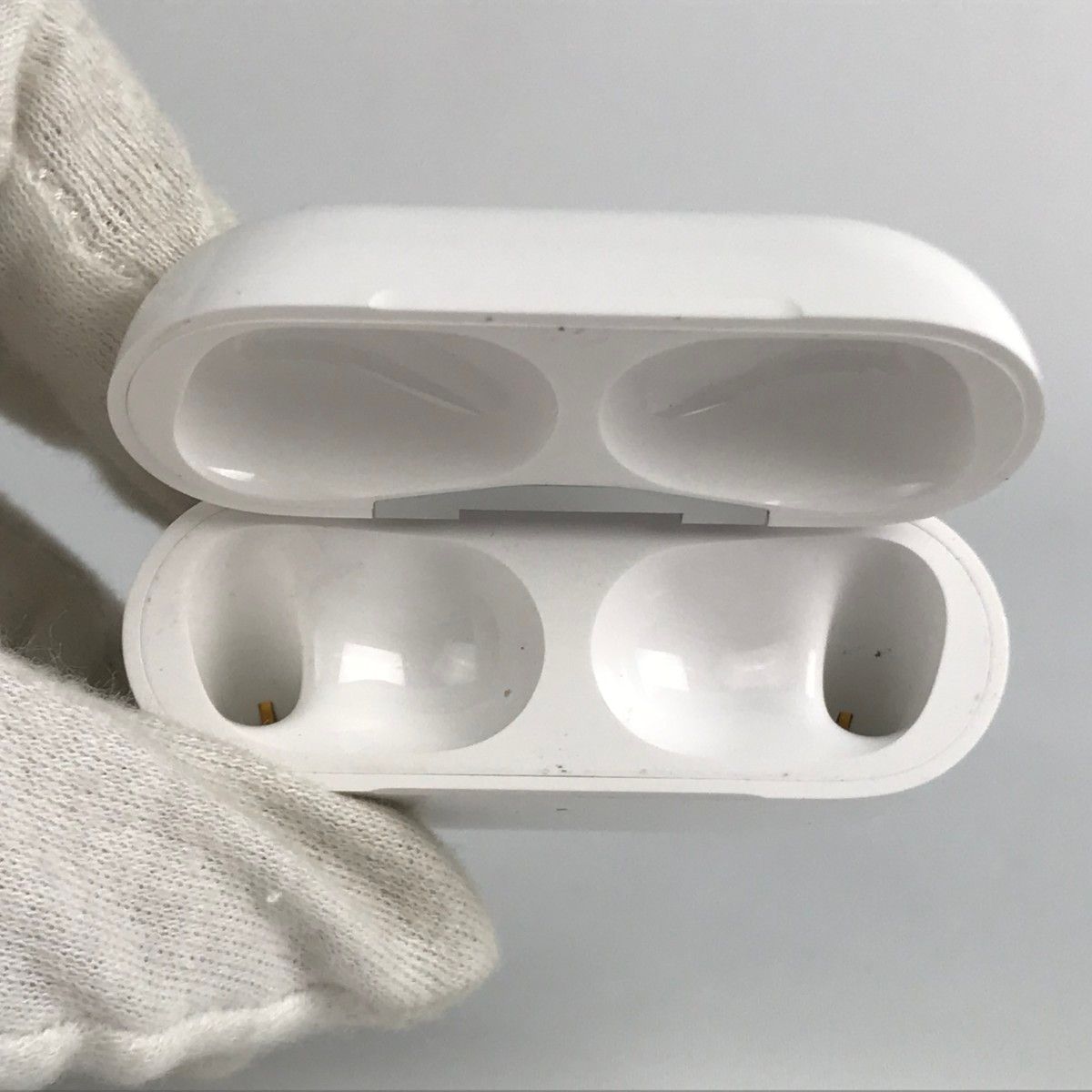 □□Apple アップル airpods pro 第二世代イヤホン 両耳 MQD83J/A 付属品