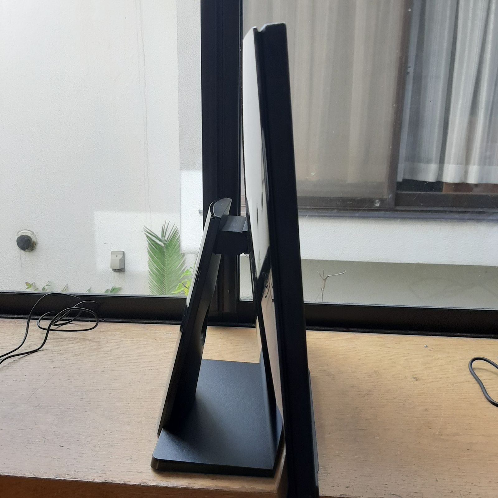 TTE 02 DELL 22-3280 8世代 i 3 8145 U タッチ液晶 256 G|SSD 8 G 一体型 Windows 11