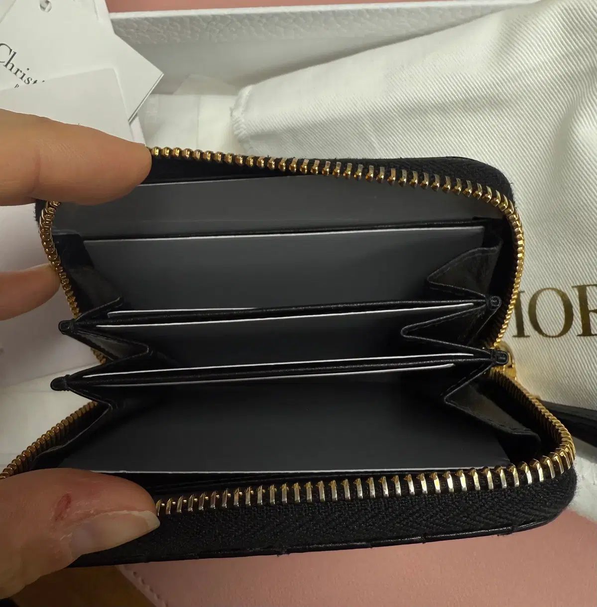 カードウォレット ブラック