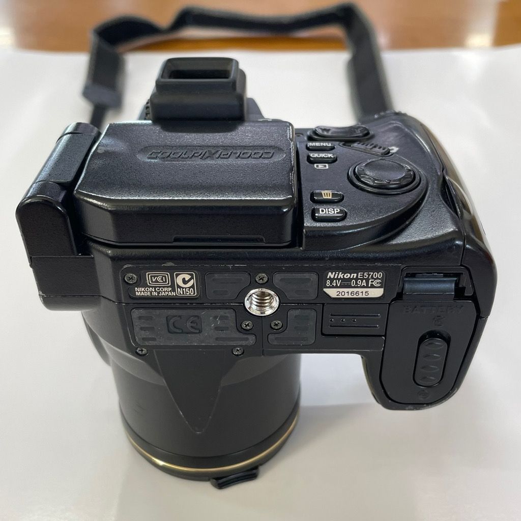 動作未確認】デジタルカメラ（Nikon COOLPIX E5700） ※現地引き取り