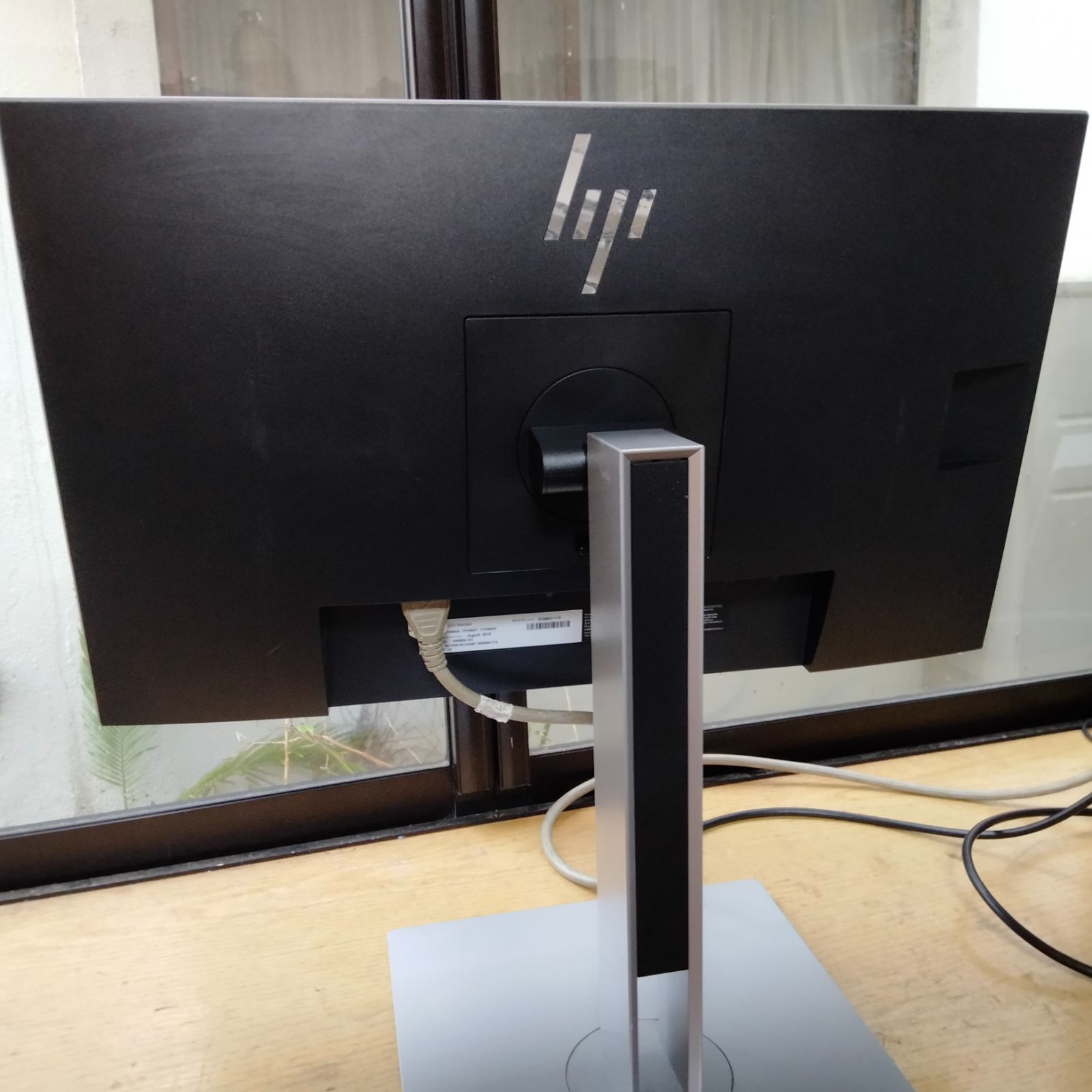 PDD02 E233/HP 23インチ 1920x1080 ディスプレイー モニター