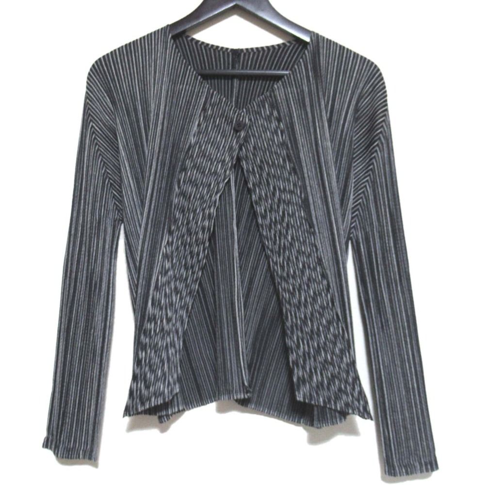 プリーツプリーズ イッセイミヤケ ストライプ ブラウス カーディガン スカート セットアップ 3ピース サイズ3 ブラック レディース 古着