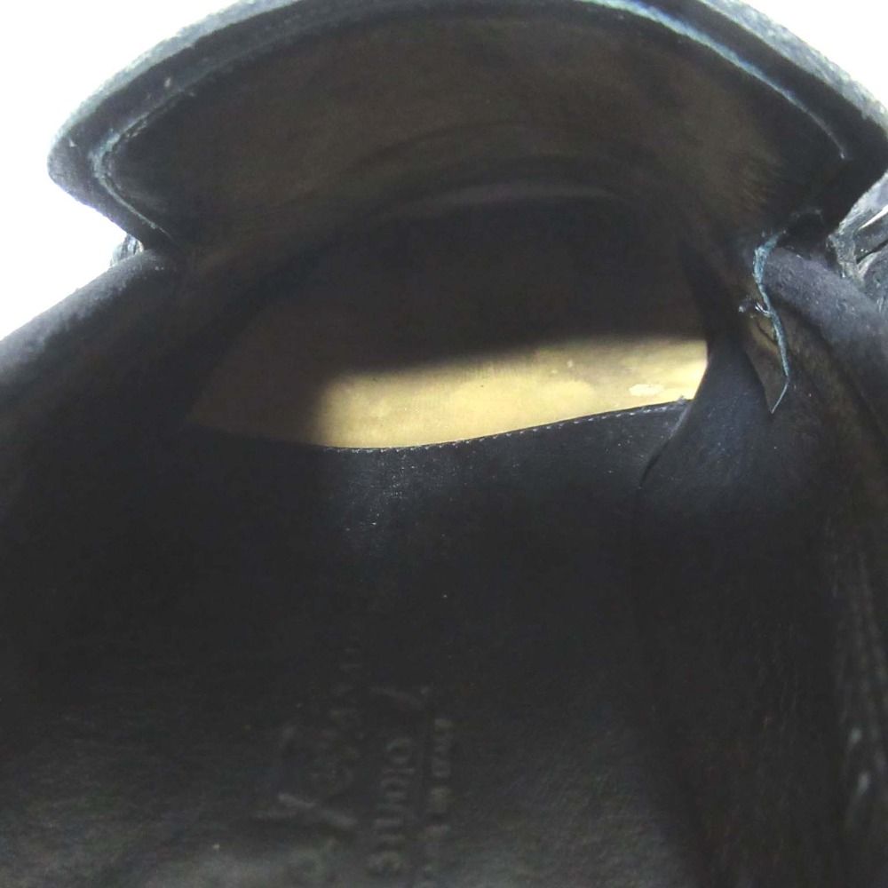 サルヴァトーレフェラガモ スウェード