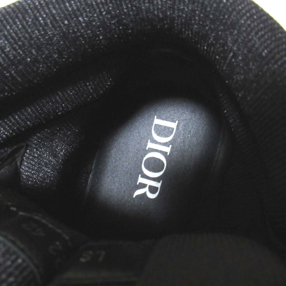 ハイトップ スニーカー