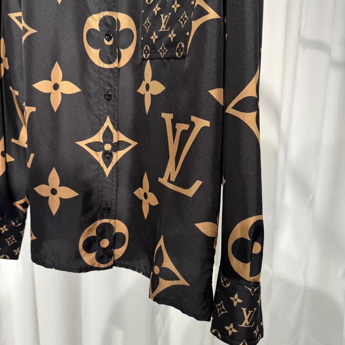ルイヴィトン ミックス モノグラム マスキュリン シャツ - メルカリ