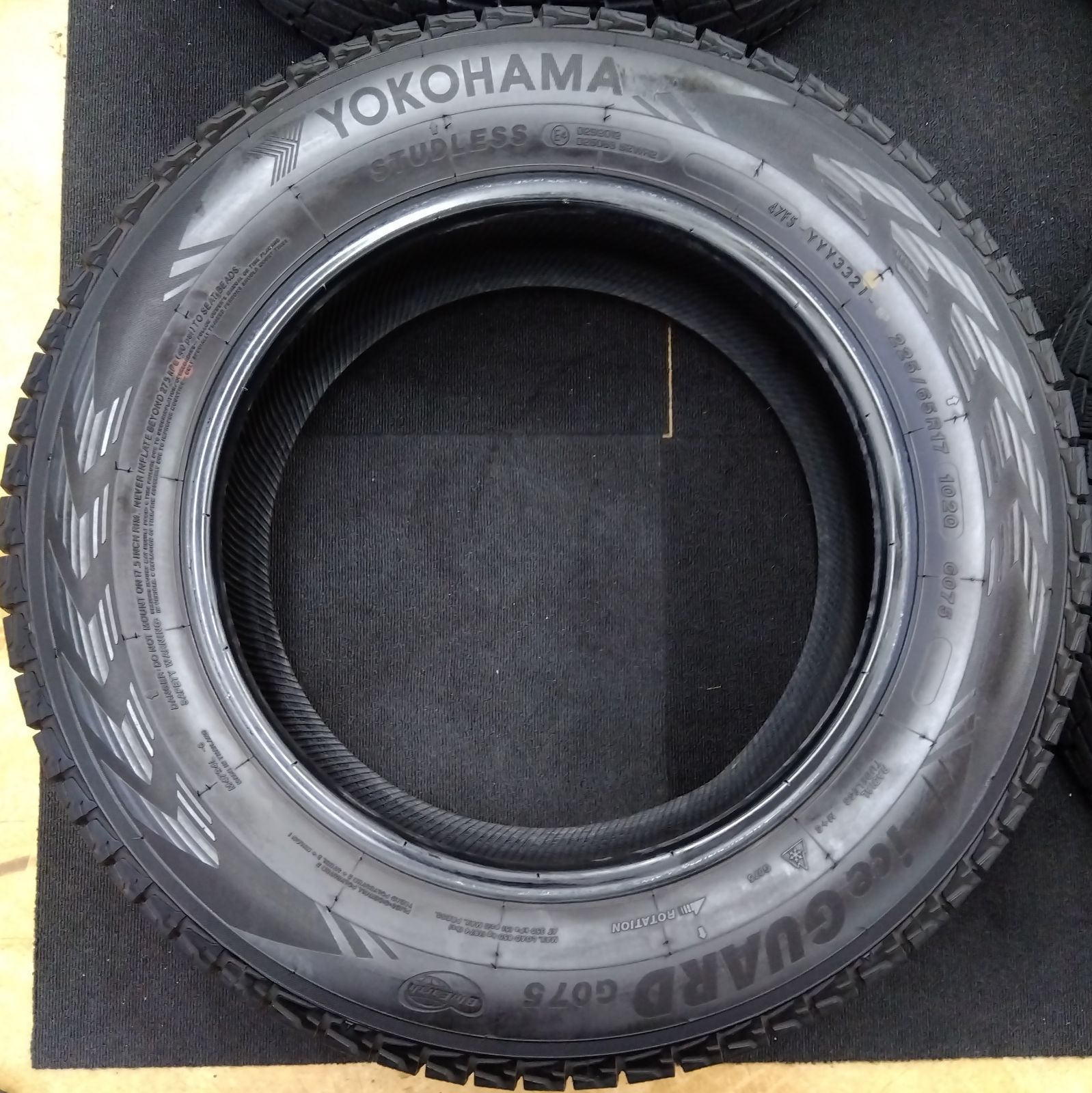 17 スタッドレスタイヤ