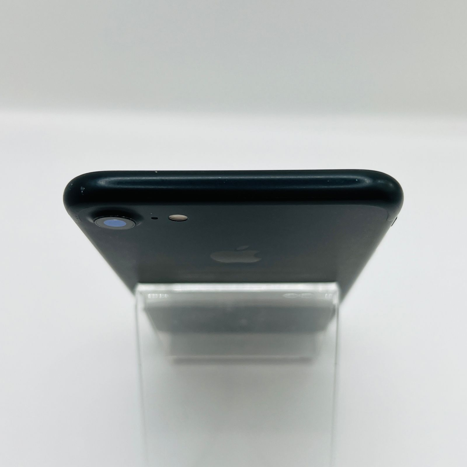 au iPhone7 32GB ブラック MNCE2J/A SIMロック解除済み 利用制限〇