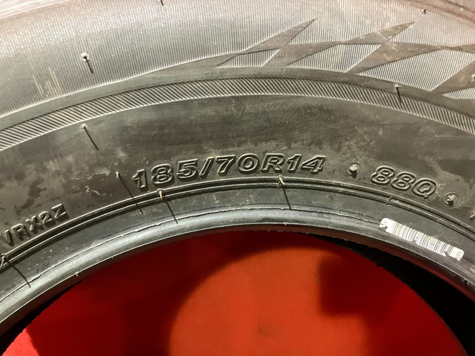  スタッドレスタイヤ 185|70 R 14 VRX 2 4本SET 14インチ スタッドレス
