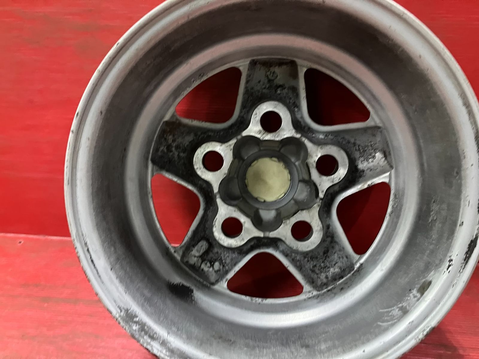 中古ホイール[16x7.0+33 165/5H ランドローバー ディスカバリー純正] 4