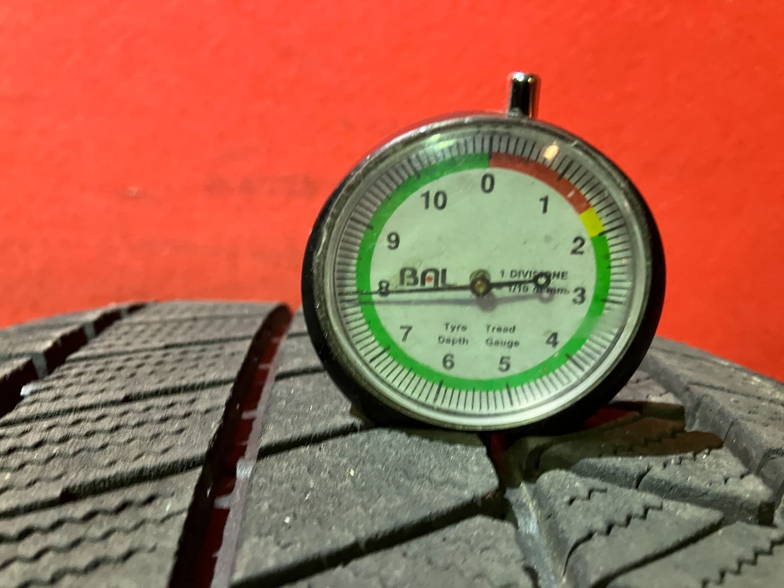 スタッドレスタイヤ 255|45 R 19 VRX 3 4本SET