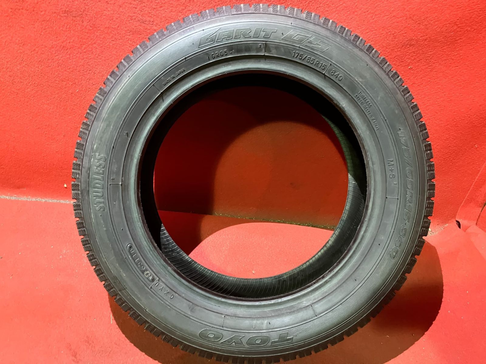 スタッドレスタイヤ 175|65