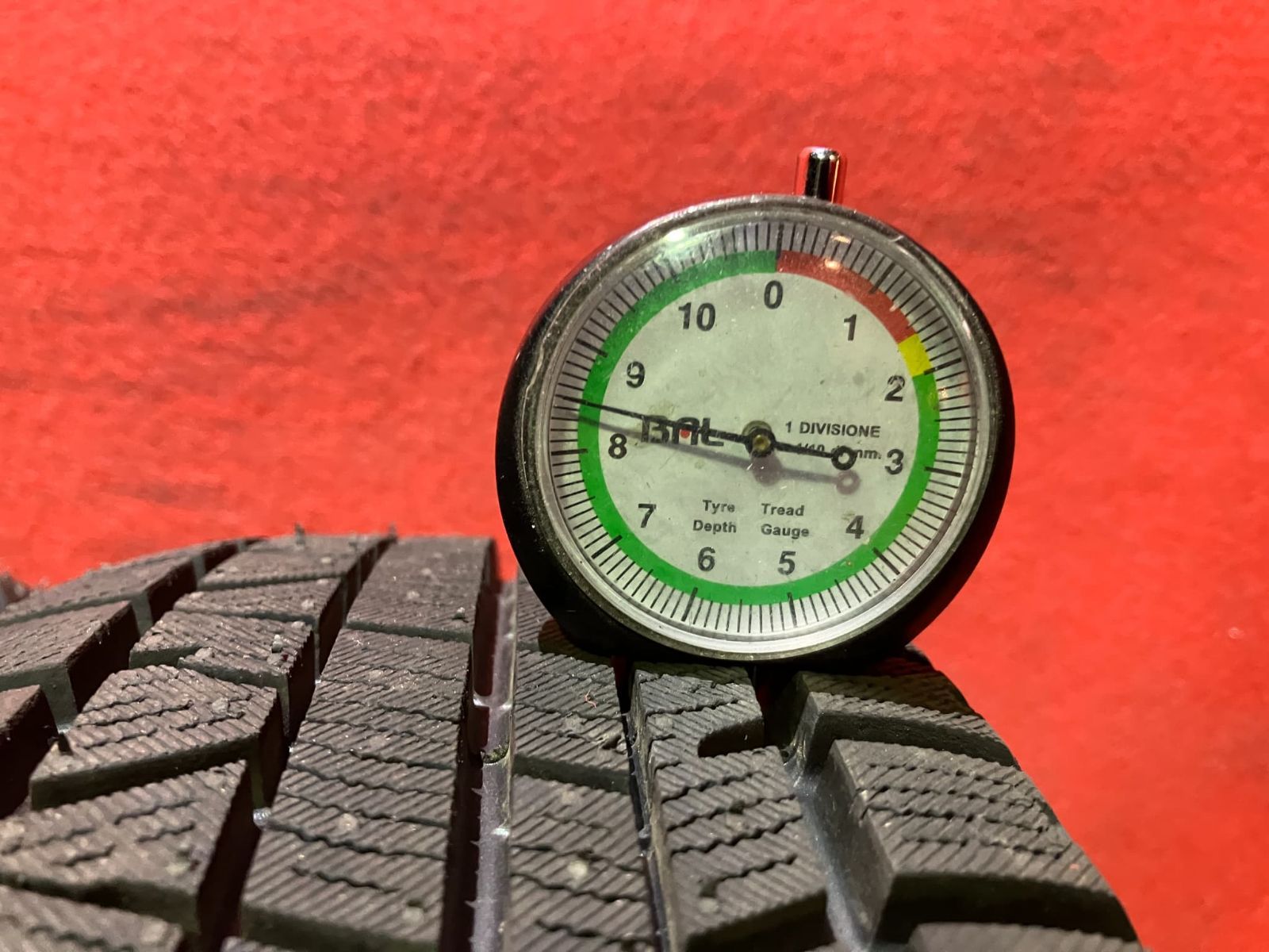 スタッドレスタイヤ 155|65 R 13 IG 50 4本SET