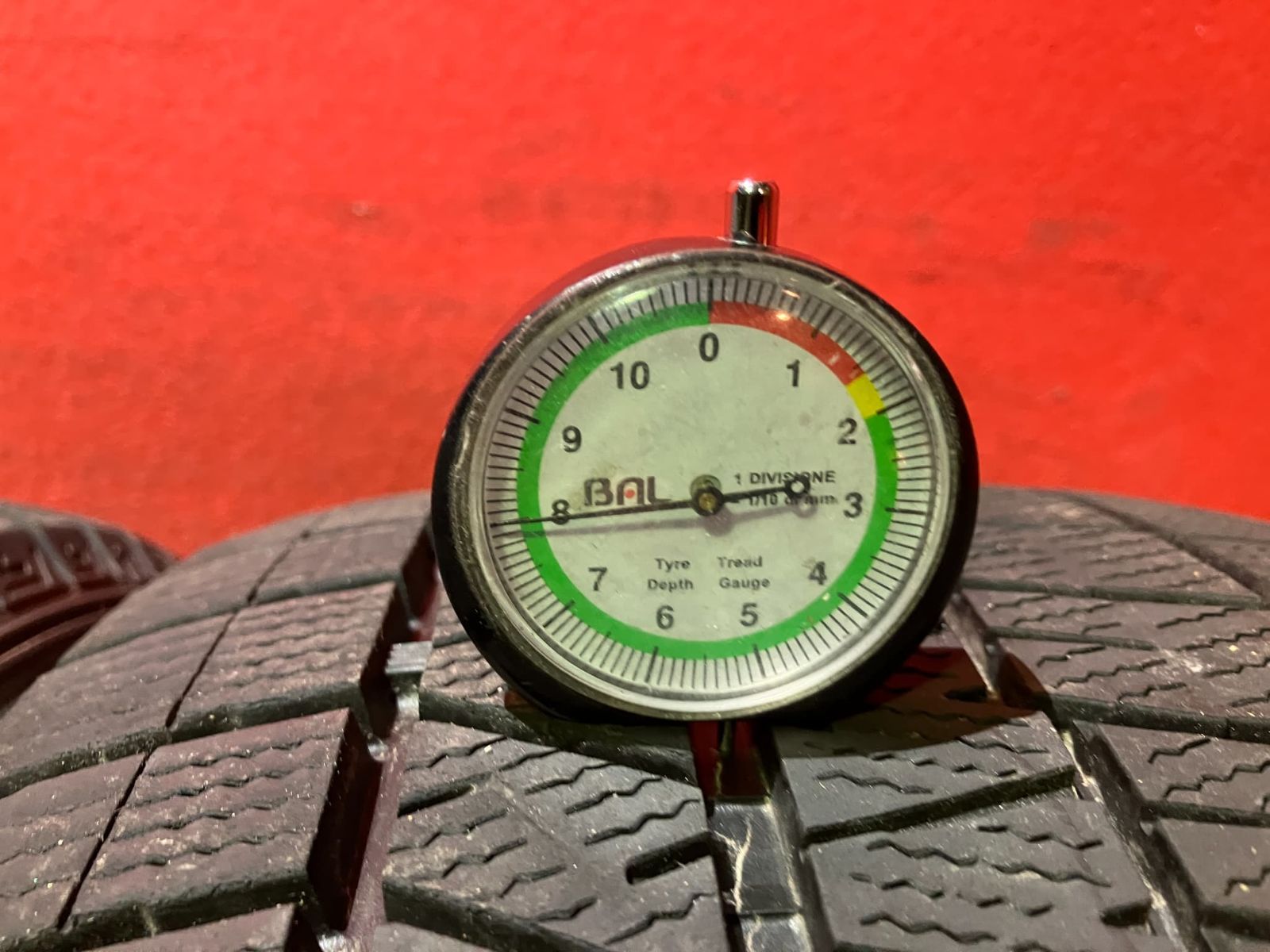 スタッドレスタイヤ 245|45 R 18 DUNLOP WM 03 4本SET