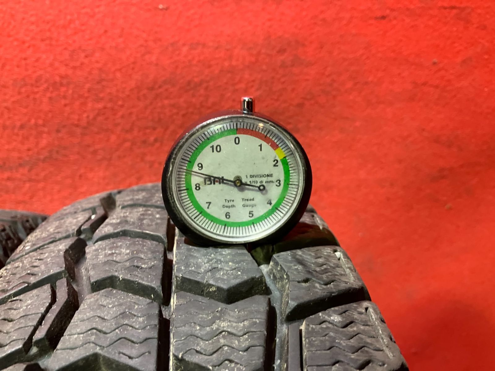 スタッドレスタイヤ 175 R 13 8 PR DUNLOP HS-V 4本SET