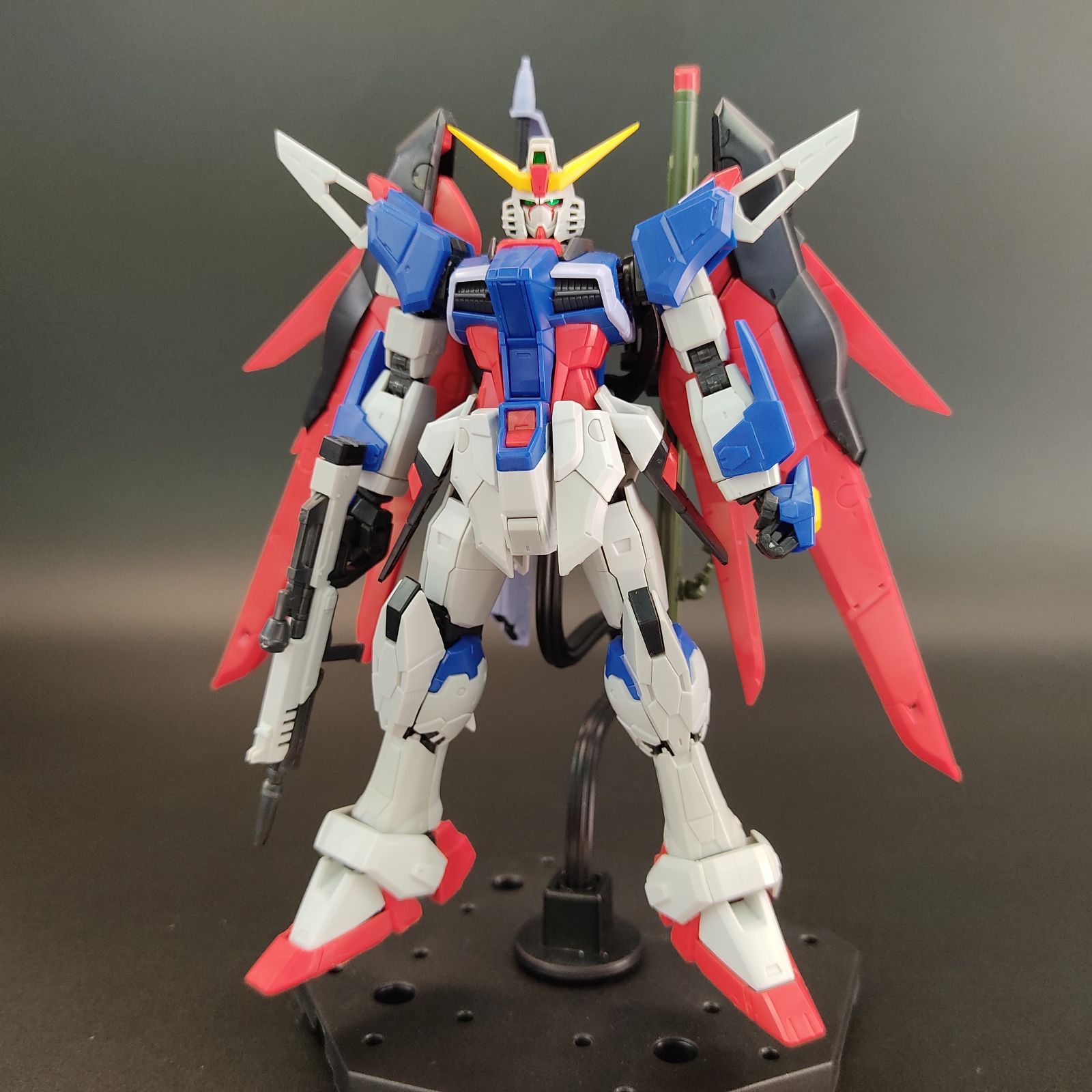 ガンプラ【中古品/欠品多数】 RG 1/144 デスティニーガンダム バンダイ 
