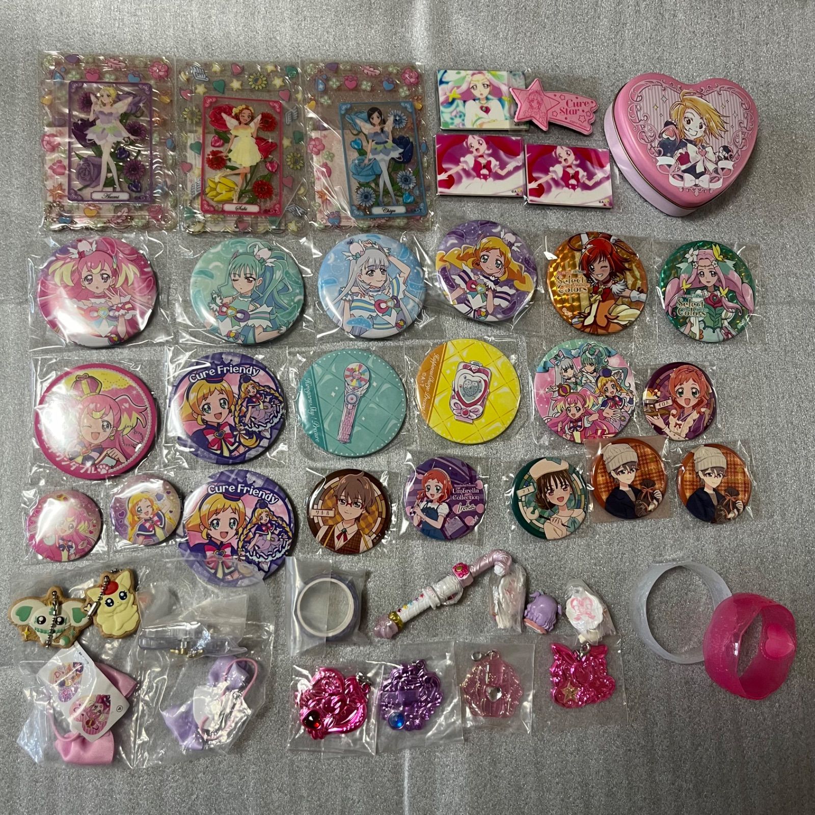 プリキュア わんだふる など 缶バッジ マグネット キーホルダー