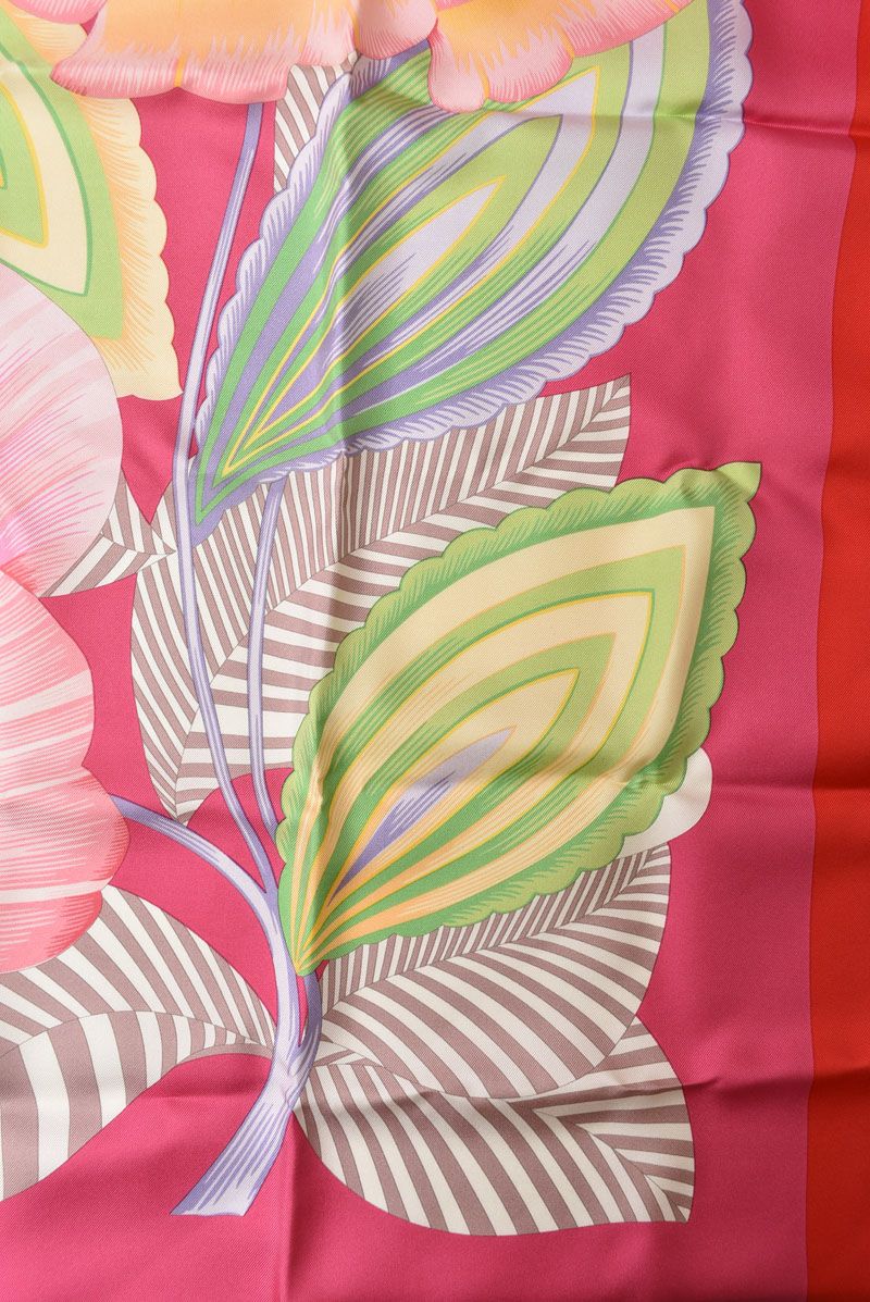 サルヴァトーレフェラガモ スカーフ Salvatore Ferragamo シルク