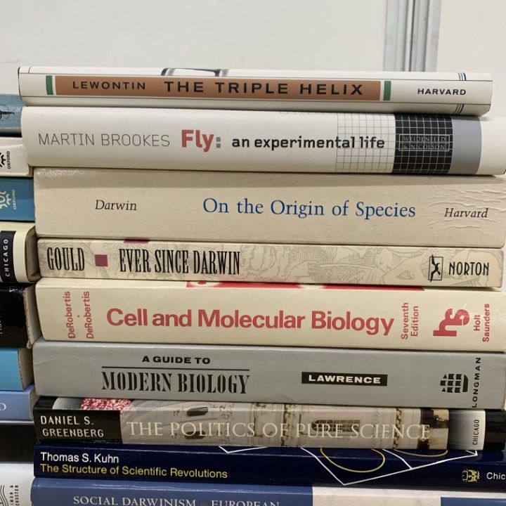 ■01)【1点限り!】生物学などの洋書 まとめ売り約25冊セット/本/進化/発生学/科学/細菌/遺伝学/細胞/分子/ダーウィン/経済/政治/B □01)【1点限り!】生物学などの洋書 まとめ売り約25冊セット/本/進化