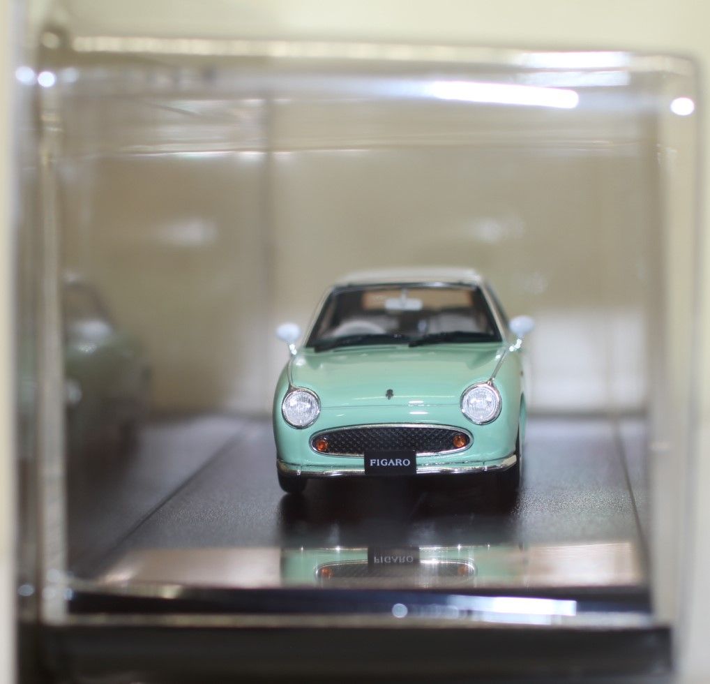 USED 未開封 1/43 国産名車プレミアムコレクション 日産 フィガロ 1991