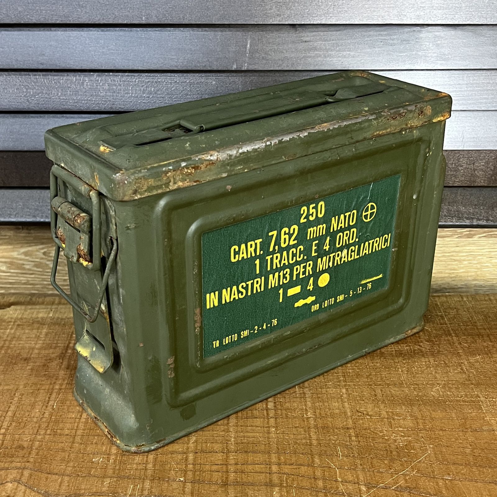 米軍放出品 アモカン WW2 M2 Cal. 30/7.62 NATO 弾薬箱 [ 難あり